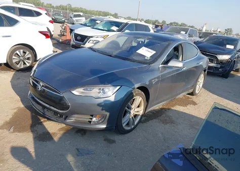 2014 Tesla Model S P85 из США, поврежденный, VIN 5YJSA1H18EFP48576